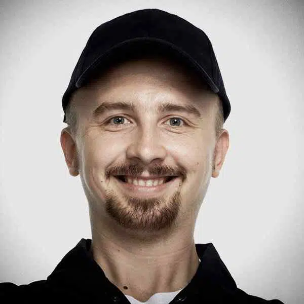https://aireclim.com/wp-content/uploads/2018/09/our_team_03.jpg